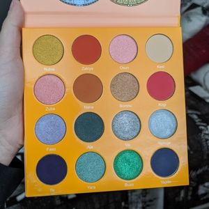 Juvia's Place Magic Mini palette